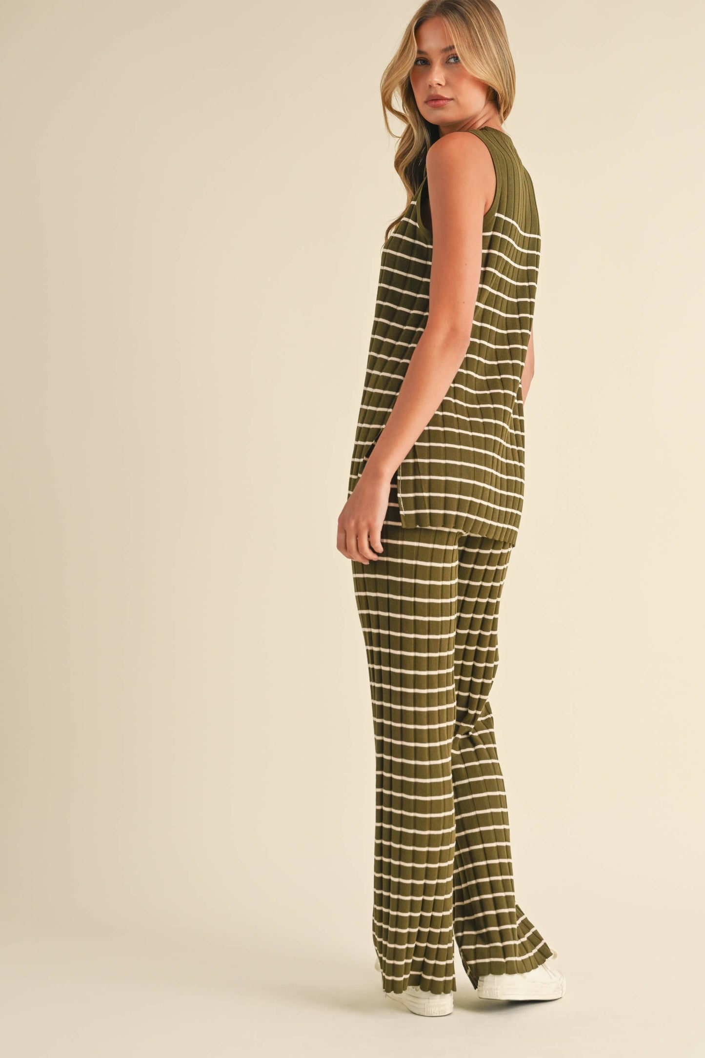 IST5685 SLEEVELESS STRIPED SWEATER KNIT TOP AND PANTS SET