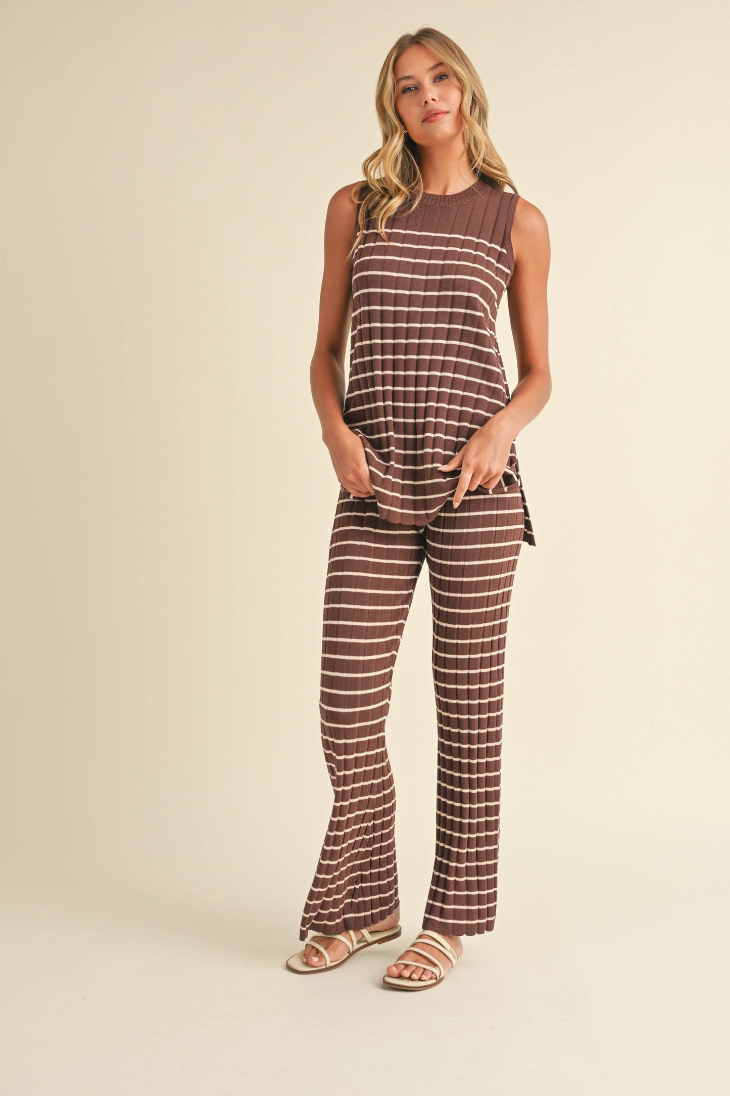 IST5685 SLEEVELESS STRIPED SWEATER KNIT TOP AND PANTS SET