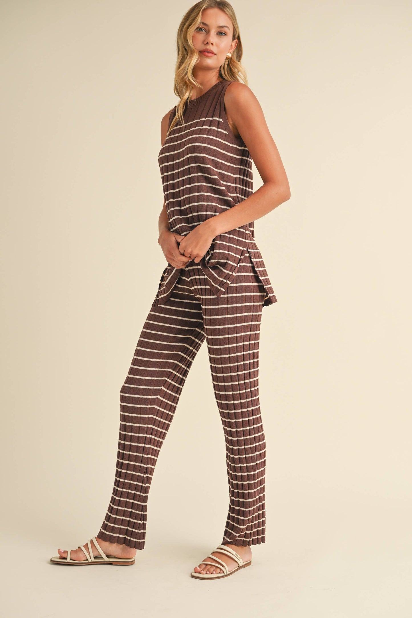 IST5685 SLEEVELESS STRIPED SWEATER KNIT TOP AND PANTS SET
