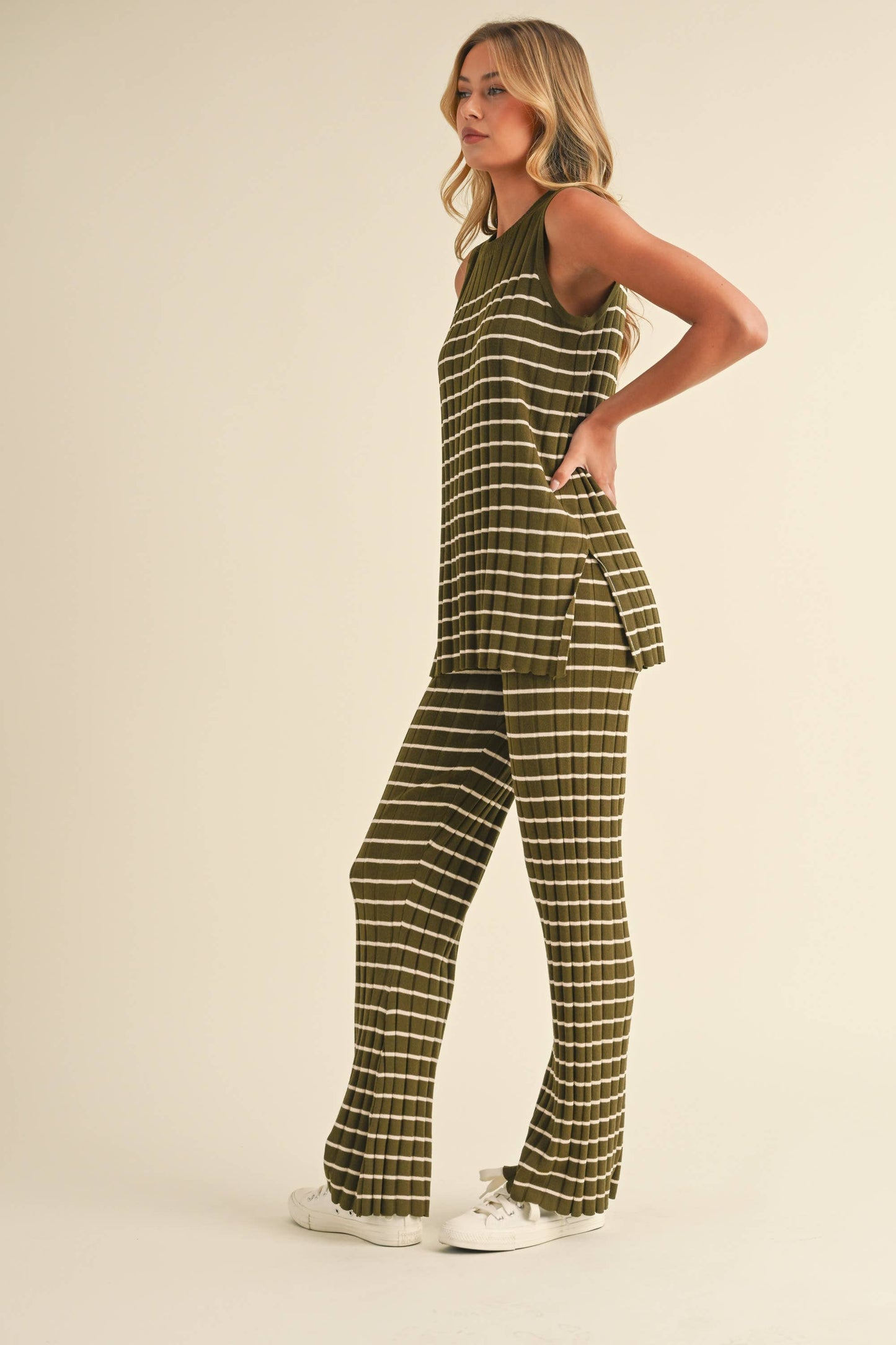 IST5685 SLEEVELESS STRIPED SWEATER KNIT TOP AND PANTS SET