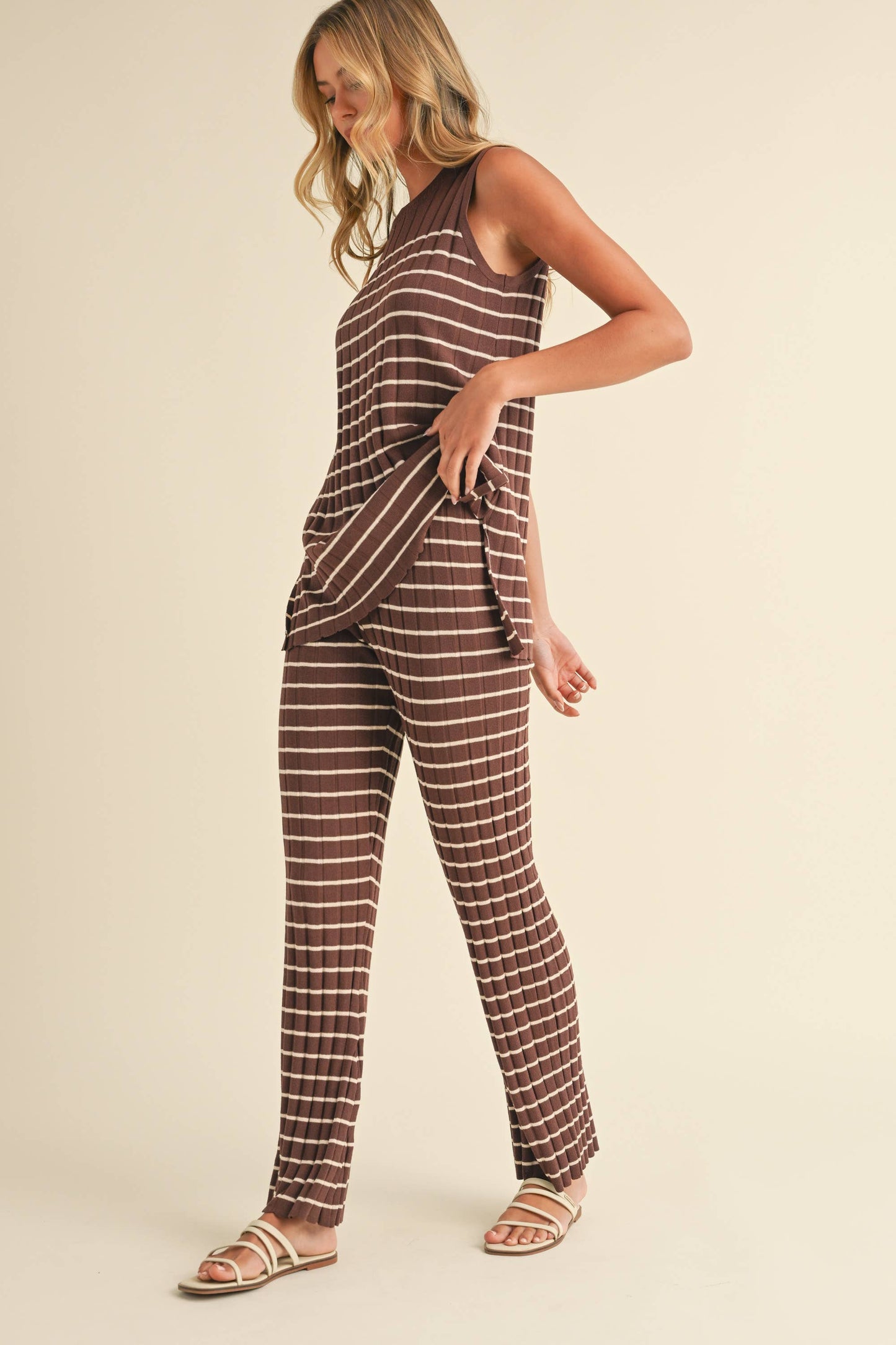 IST5685 SLEEVELESS STRIPED SWEATER KNIT TOP AND PANTS SET