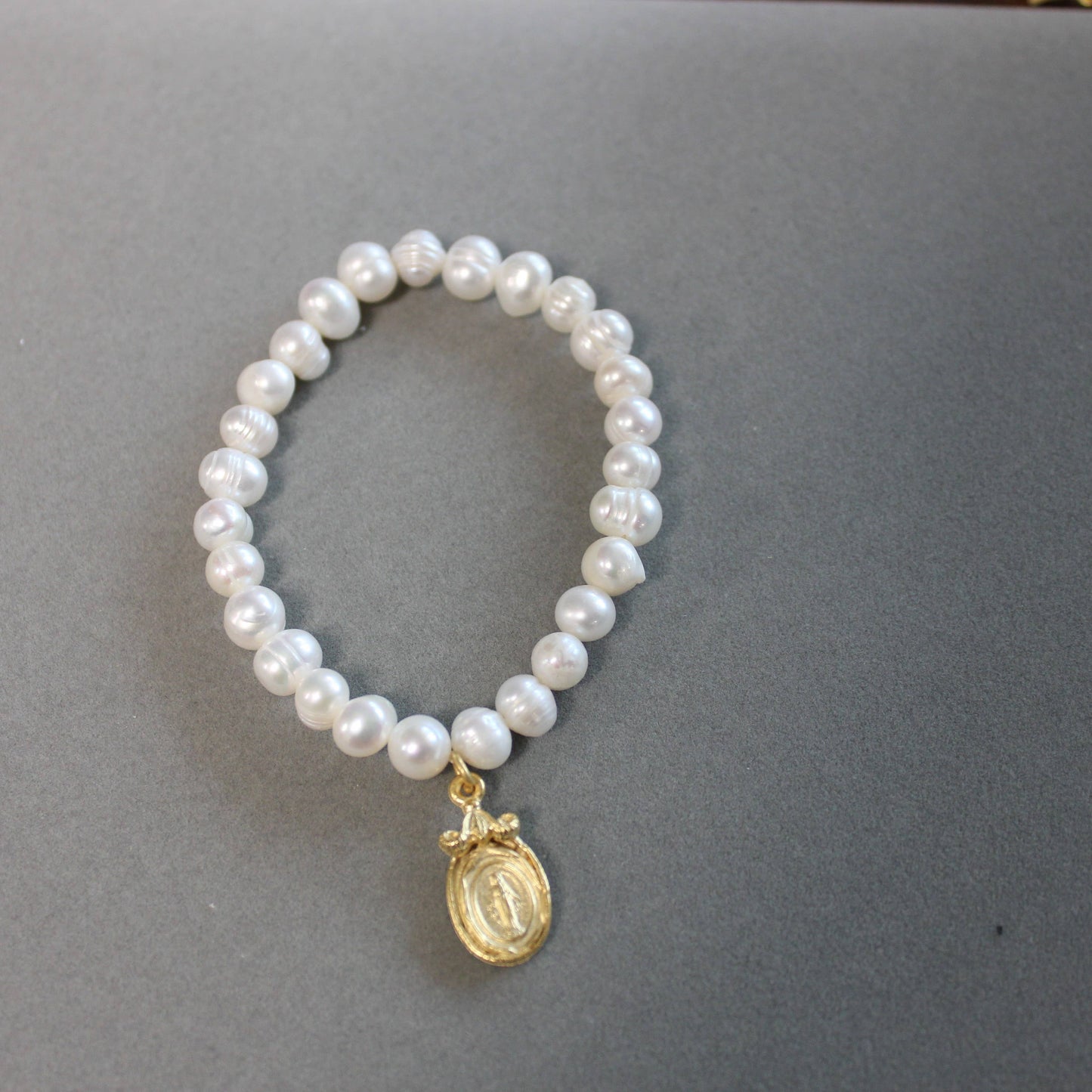 Pearl Stretch Bracelet with Virgin Mary Medal